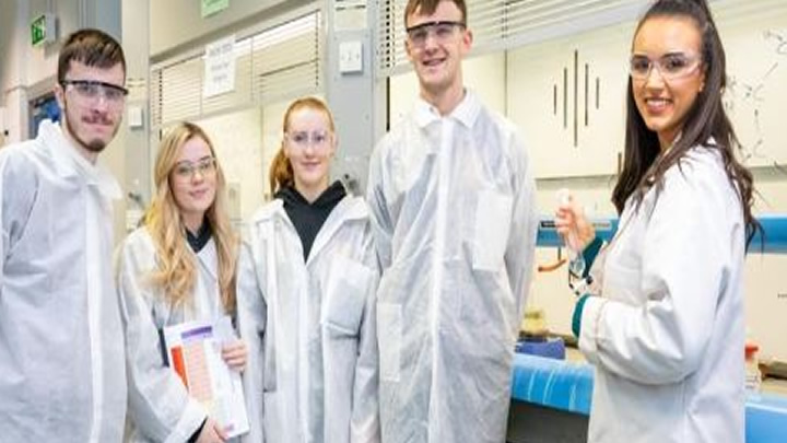 DCU School of Chemical Sciences courses that will ensure future DCU School of Chemical Sciences courses that will ensure future