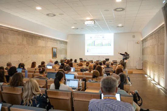 Prof. Silvia Giordani Delivers Lecture on Carbon Nano-Onions for drug delivery at the 8th BenBedPhar COST action Scientific meeting in Lisbon, Portugal
